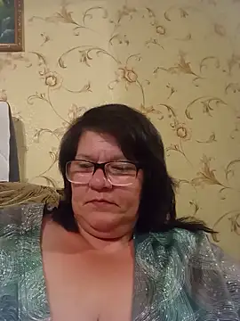 NysiOlsen online show from 06/14/26, 06:43