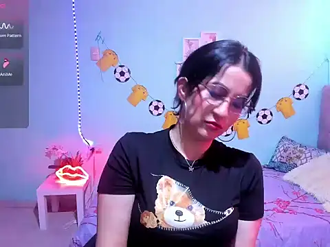 talia mystic online show from 06/25/26, 12:53