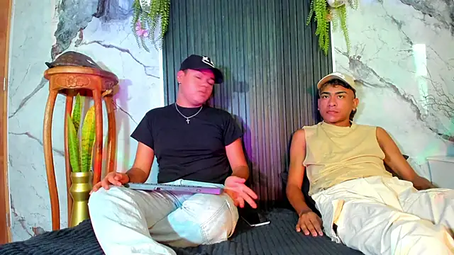 Snapshot of KeenNir_cruz chatting on 01/14/26, 08:25 KeenNir cruz online show from 01/14/26, 08:25