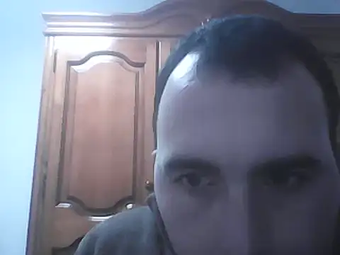 Snapshot of Miguelpulidotriguero11 chatting on 02/07/26, 11:08 Miguelpulidotriguero11 online show from 02/07/26, 11:08