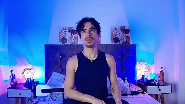 Ethan Briggs  online show from 05/13/26, 03:37