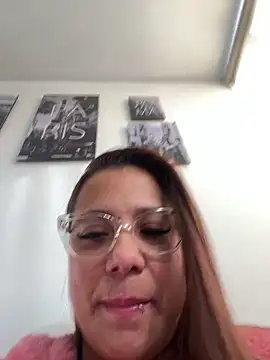 Pretty  Milf online show from 05/10/26, 12:10