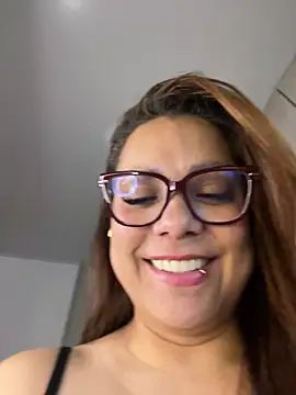 Pretty  Milf online show from 06/10/26, 12:59