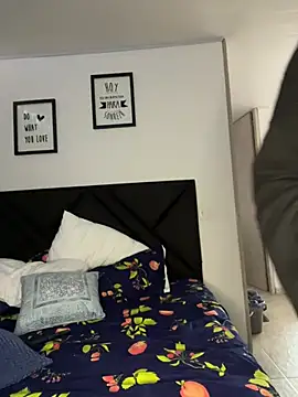 Pretty  Milf online show from 06/22/26, 12:35