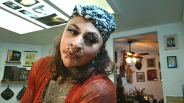 Snapshot of VeraVendetta chatting on 02/03/26, 08:30 VeraVendetta online show from 02/03/26, 08:30