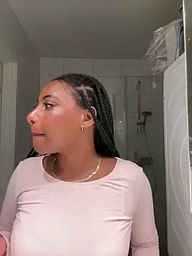 Snapshot of xo_steffyxo_4 chatting on 03/31/26, 07:36 xo steffyxo 4 online show from 03/31/26, 07:36