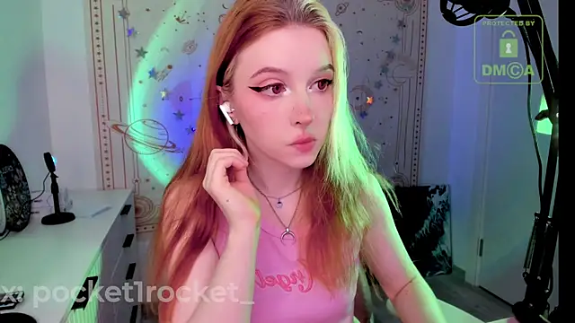 Snapshot of _PocketRocket_ chatting on 05/09/26, 12:38 PocketRocket online show from 05/09/26, 12:38