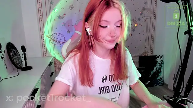 Snapshot of _PocketRocket_ chatting on 06/18/26, 12:44 PocketRocket online show from 06/18/26, 12:44