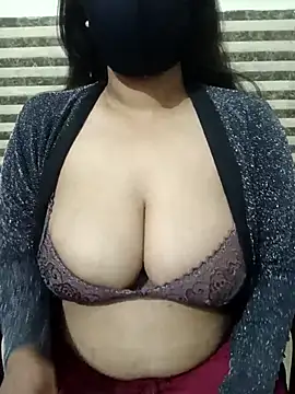 Snapshot of Sexy_risu chatting on 02/25/26, 02:59 Sexy risu online show from 02/25/26, 02:59