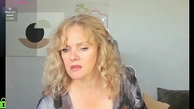 Victoria Nelson online show from 06/12/26, 01:04