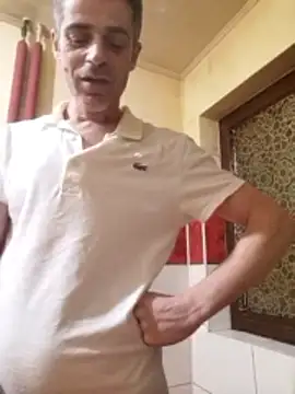 Snapshot of Ianne150 chatting on 01/14/26, 10:36 Ianne150 online show from 01/14/26, 10:36