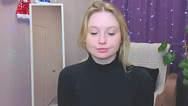 Snapshot of Sweet_M1la chatting on 01/17/26, 11:04 Sweet M1la online show from 01/17/26, 11:04