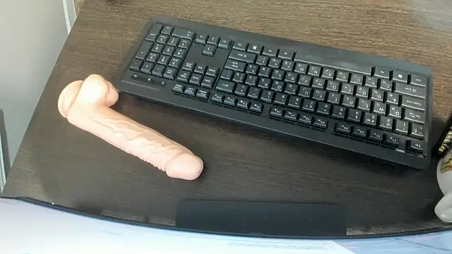 Snapshot of Sweet_M1la chatting on 01/31/26, 07:11 Sweet M1la online show from 01/31/26, 07:11