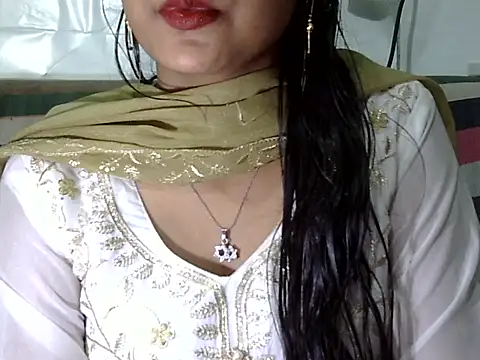 Snapshot of sexy-iram chatting on 02/26/26, 02:49 sexy-iram online show from 02/26/26, 02:49