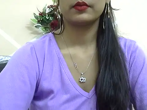 Snapshot of sexy-iram chatting on 03/16/26, 03:45 sexy-iram online show from 03/16/26, 03:45