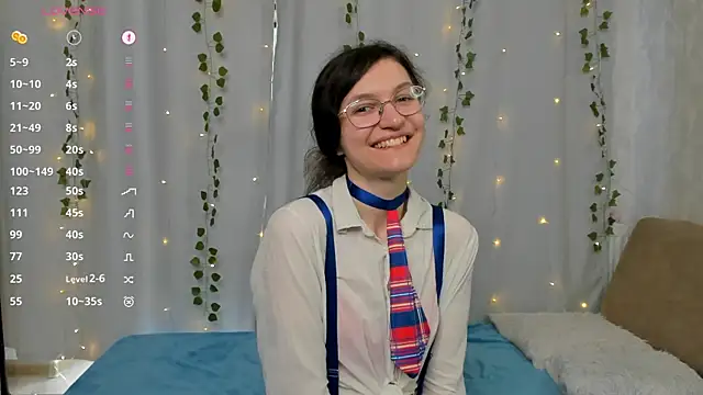 ThoraMarola online show from 06/26/26, 05:34