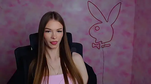 Lina Loveuu online show from 04/28/26, 11:37