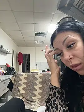 Snapshot of _Mila_Love chatting on 01/16/26, 05:39 Mila Love online show from 01/16/26, 05:39