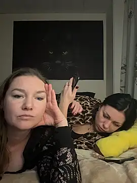 Snapshot of _Mila_Love chatting on 02/11/26, 01:21 Mila Love online show from 02/11/26, 01:21