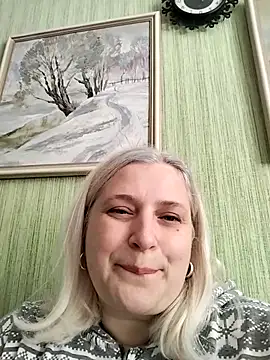 Snapshot of NyushaLollipop chatting on 01/15/26, 08:52 NyushaLollipop online show from 01/15/26, 08:52