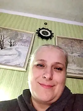 Snapshot of NyushaLollipop chatting on 02/04/26, 03:18 NyushaLollipop online show from 02/04/26, 03:18