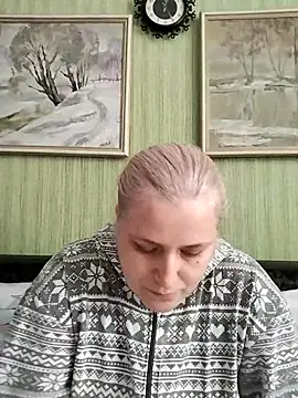 Snapshot of NyushaLollipop chatting on 02/18/26, 10:22 NyushaLollipop online show from 02/18/26, 10:22