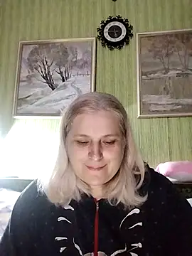 Snapshot of NyushaLollipop chatting on 02/22/26, 03:43 NyushaLollipop online show from 02/22/26, 03:43