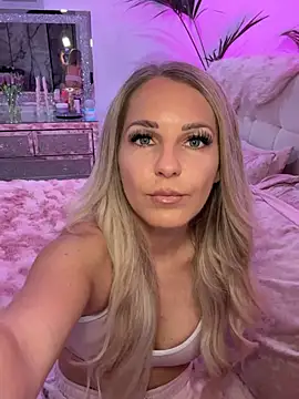 JulieSol online show from 02/28/26, 08:15