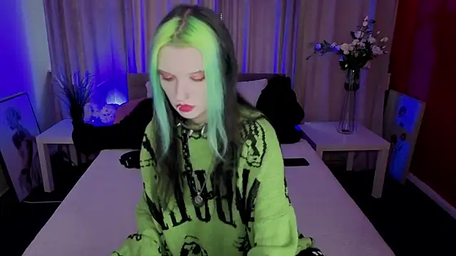 Snapshot of ToxicKittyy chatting on 01/16/26, 01:48 ToxicKittyy online show from 01/16/26, 01:48