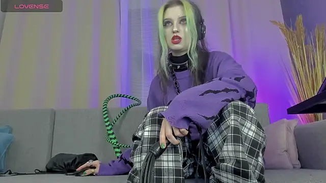 Snapshot of ToxicKittyy chatting on 03/12/26, 09:32 ToxicKittyy online show from 03/12/26, 09:32