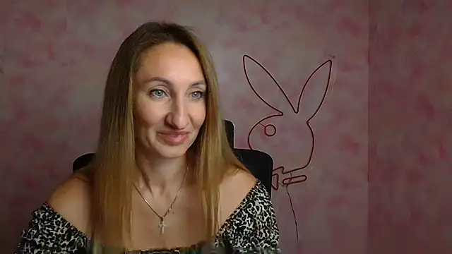 Diana Sweeet  online show from 05/12/26, 05:37