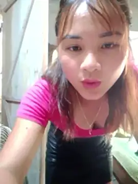 Lisakeem online show from 05/18/26, 07:25