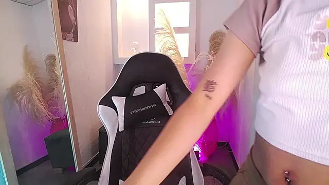 melodyy as online show from 03/16/26, 01:26