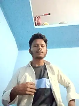 Snapshot of stylee_satheesh chatting on 01/14/26, 08:58 stylee satheesh online show from 01/14/26, 08:58