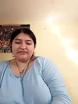 Snapshot of LauraHorny69 chatting on 04/03/26, 02:48 LauraHorny69 online show from 04/03/26, 02:48