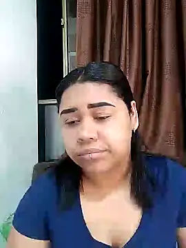 Snapshot of cami__sexy chatting on 02/15/26, 04:31 cami sexy online show from 02/15/26, 04:31