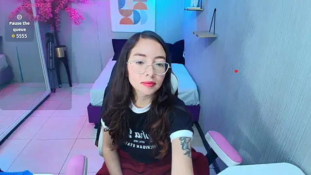 Veronica miiller online show from 06/04/26, 07:20