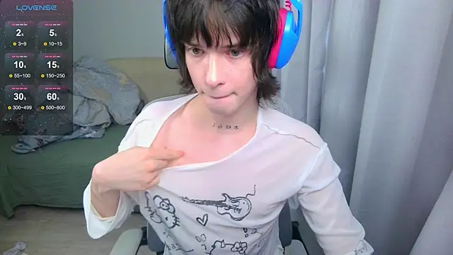 LeonBoykisser online show from 05/04/26, 10:55