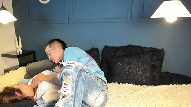 Snapshot of Iconic_souls chatting on 01/14/26, 02:44 Iconic souls online show from 01/14/26, 02:44