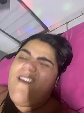 MorenaCariok online show from 06/18/26, 11:31