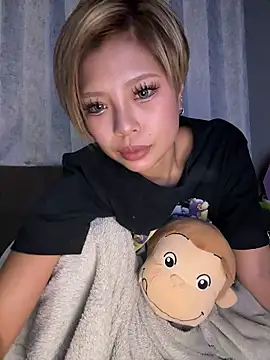 Snapshot of BADBITCHISAKI chatting on 02/01/26, 01:31 BADBITCHISAKI online show from 02/01/26, 01:31