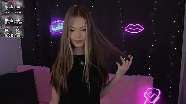 ElsaDivine online show from 08/02/26, 05:55