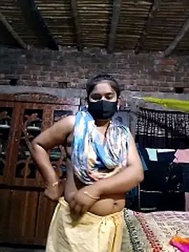 Snapshot of Hot_Sweeti chatting on 04/03/26, 11:03 Hot Sweeti online show from 04/03/26, 11:03
