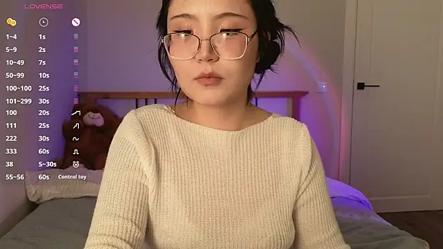 nullgirl online show from 05/11/26, 11:35