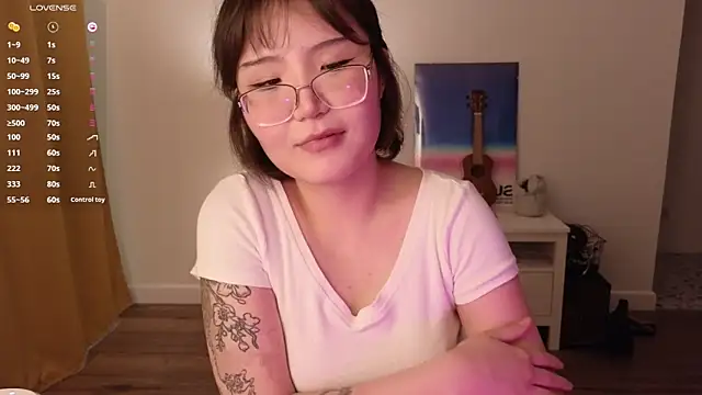 nullgirl online show from 06/22/26, 02:24