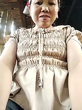 Sam-cute online show from 04/28/26, 06:07