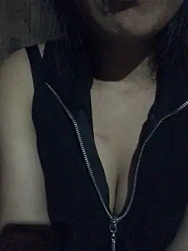 Snapshot of Maria_xx01 chatting on 05/09/26, 12:10 Maria xx01 online show from 05/09/26, 12:10