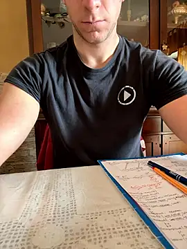 Snapshot of badCecio chatting on 01/14/26, 11:05 badCecio online show from 01/14/26, 11:05