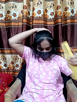 Red-Bird2 online show from 02/19/26, 02:51