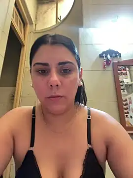 Snapshot of anita1825 chatting on 01/15/26, 03:27 anita1825 online show from 01/15/26, 03:27